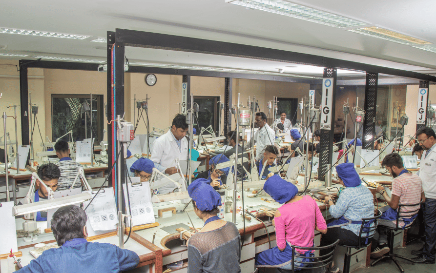 Indian Institute of Gems & Jewellery Mumbai Student Life photo 18